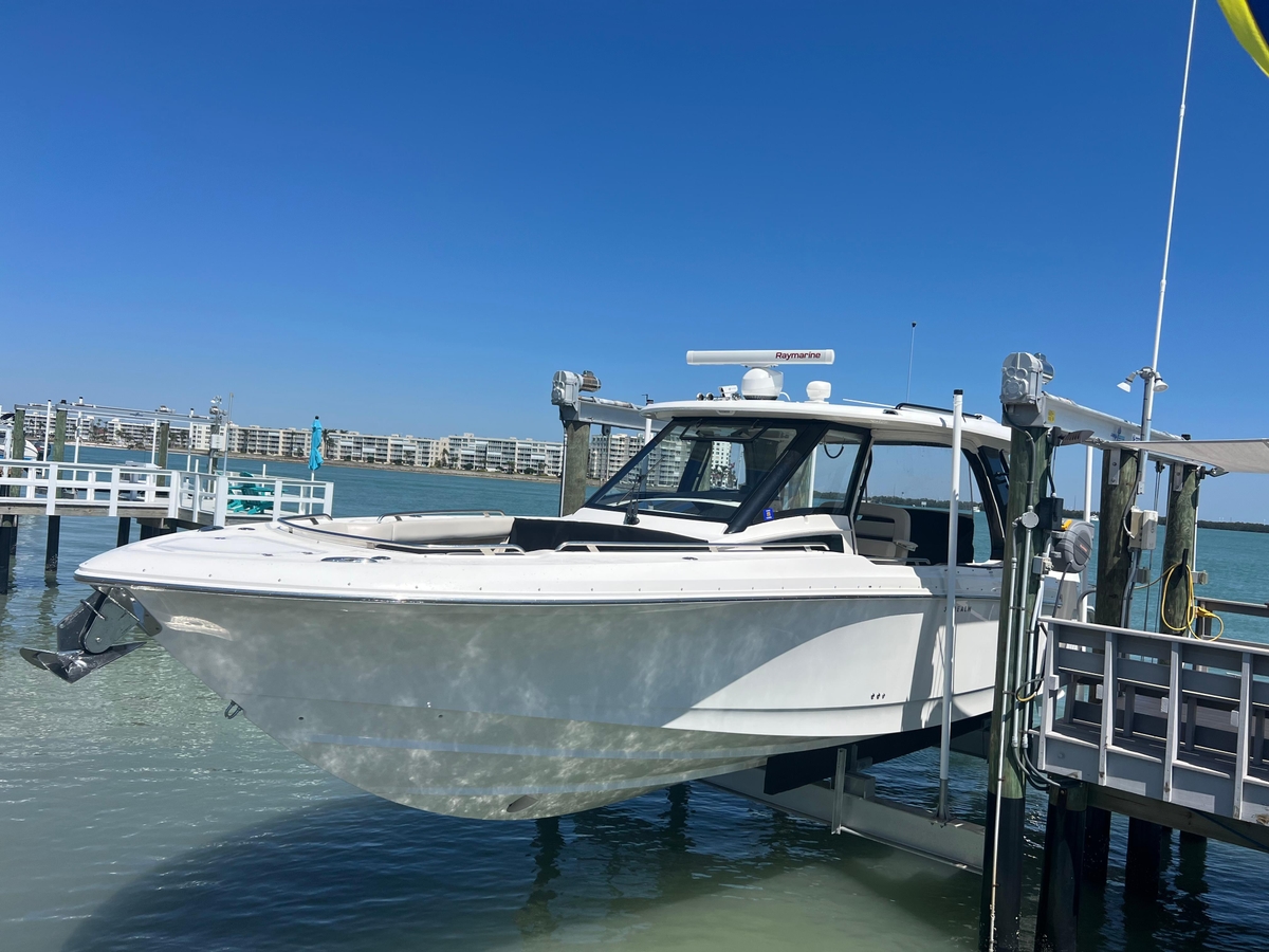 2021 Boston Whaler 35 Realm SeaKeeper equipped - Sold Boat