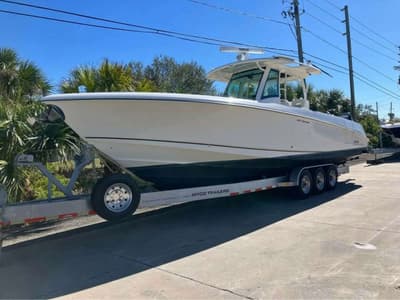 BOATZON | Boston Whaler 350 Outrage 2016