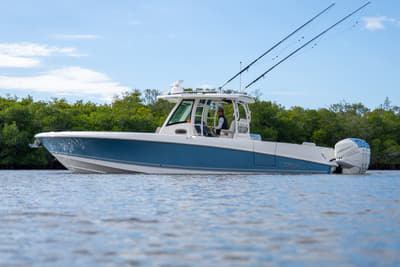 BOATZON | Boston Whaler 350 Outrage 2019