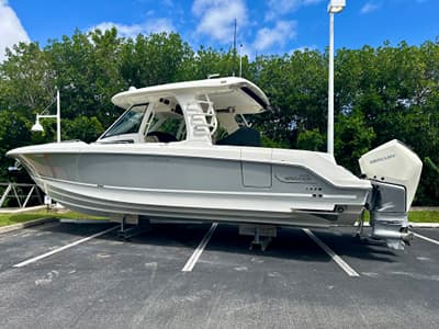 BOATZON | Boston Whaler 350 REALM 2021 BOATZON | Boston Whaler 350 REALM 2021