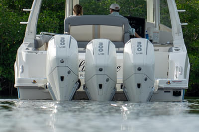 BOATZON | Boston Whaler 350 REALM 2025 BOATZON | Boston Whaler 350 REALM 2025