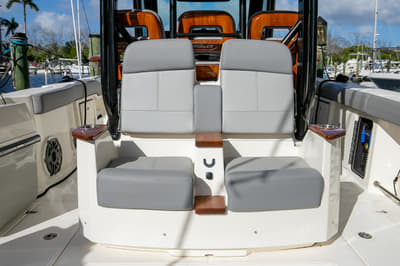 BOATZON | Boston Whaler 360 OUTRAGE 2023