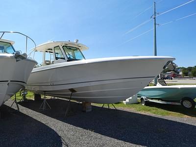 BOATZON | Boston Whaler 360 Outrage 2024
