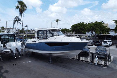 BOATZON | Boston Whaler 365 Conquest 2025 BOATZON | Boston Whaler 365 Conquest 2025