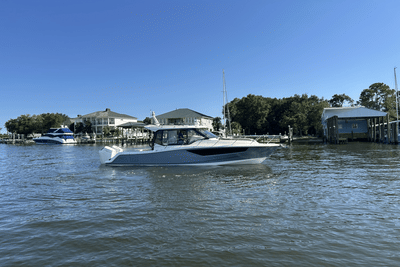 BOATZON | Boston Whaler 365 Conquest 2025 BOATZON | Boston Whaler 365 Conquest 2025