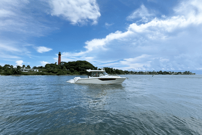 BOATZON | Boston Whaler 365 Conquest 2026 BOATZON | Boston Whaler 365 Conquest 2026