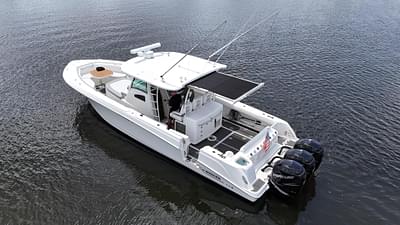 BOATZON | Boston Whaler 370 Outrage 2012 BOATZON | Boston Whaler 370 Outrage 2012