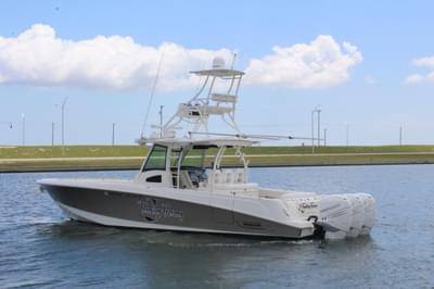 BOATZON | Boston Whaler 370 Outrage 2013