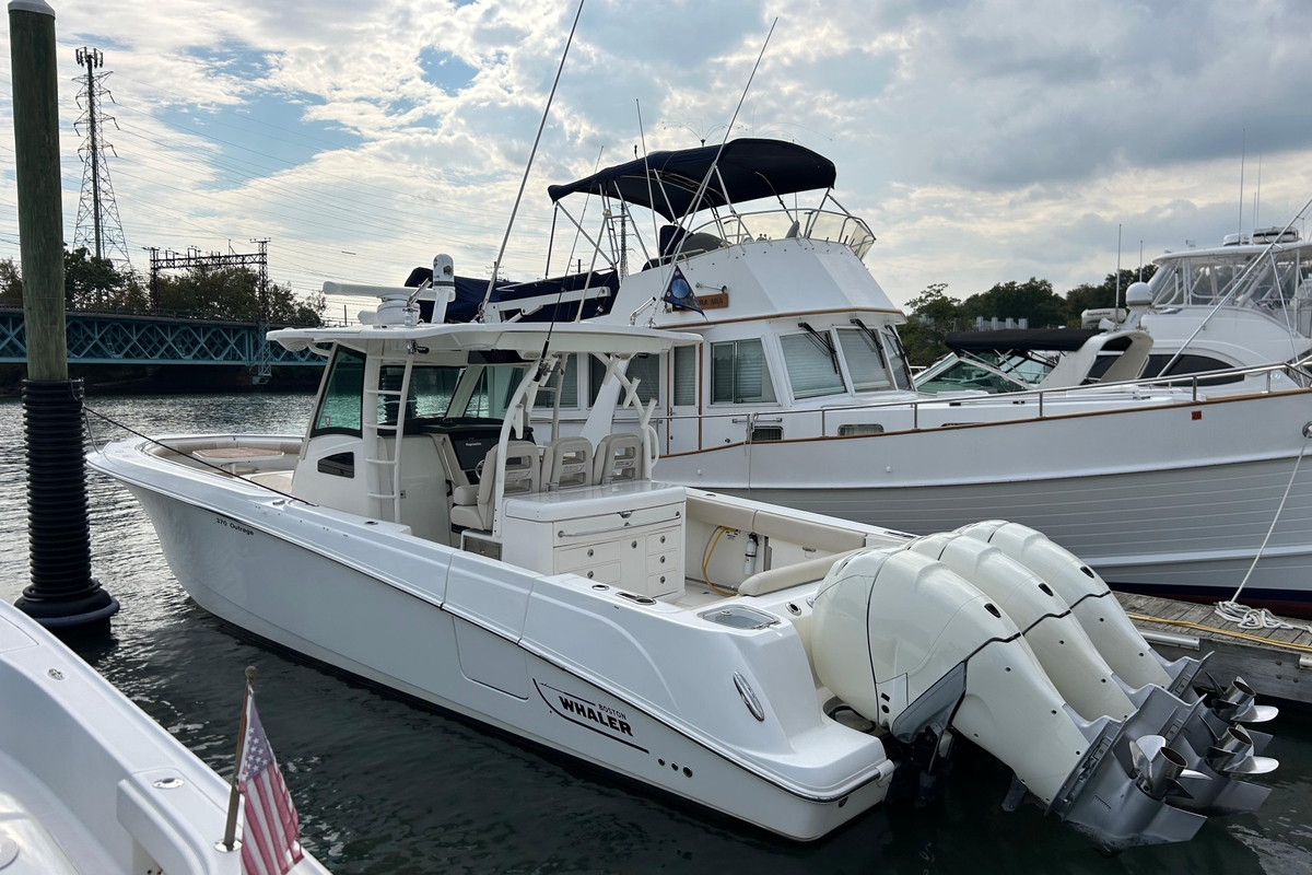 2017 Boston Whaler 370 Outrage - Sold Boat