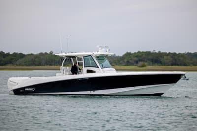 BOATZON | Boston Whaler 370 Outrage 2017 BOATZON | Boston Whaler 370 Outrage 2017