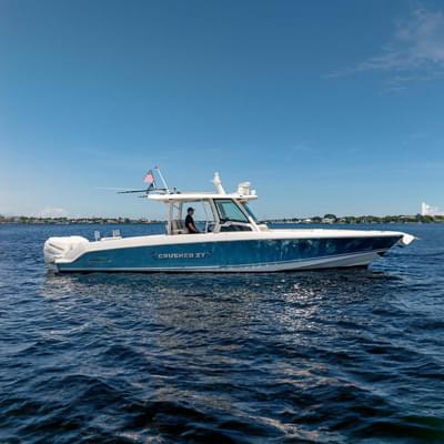 BOATZON | Boston Whaler 380 Outrage 2018