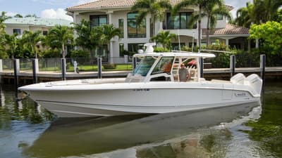 BOATZON | Boston Whaler 380 Outrage 2023 BOATZON | Boston Whaler 380 Outrage 2023