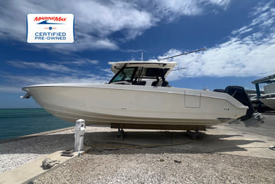BOATZON | Boston Whaler 380 Outrage 2023 BOATZON | Boston Whaler 380 Outrage 2023