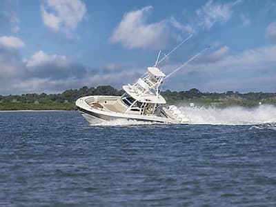 BOATZON | Boston Whaler 380 Outrage 2026