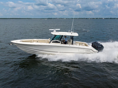 BOATZON | Boston Whaler 380 Outrage 2027
