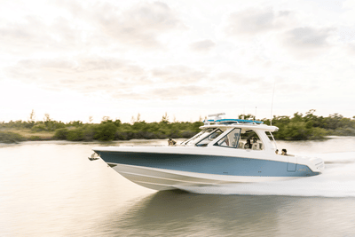 BOATZON | Boston Whaler 380 Realm 2026