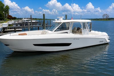 BOATZON | Boston Whaler 420 Outrage 2016