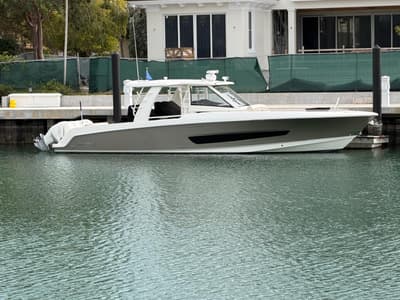 BOATZON | Boston Whaler 420 OUTRAGE 2017