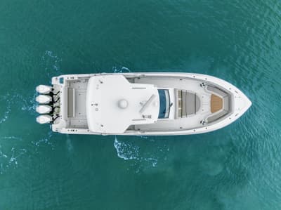 BOATZON | Boston Whaler 420 OUTRAGE 2020