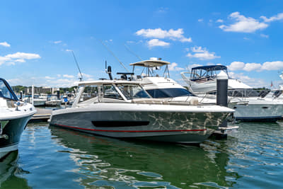 BOATZON | Boston Whaler 420 Outrage 2021