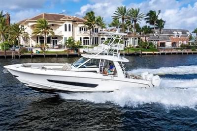 BOATZON | Boston Whaler 420 Outrage 2022 BOATZON | Boston Whaler 420 Outrage 2022