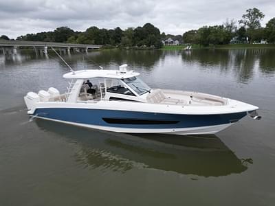 BOATZON | Boston Whaler 420 Outrage 2023