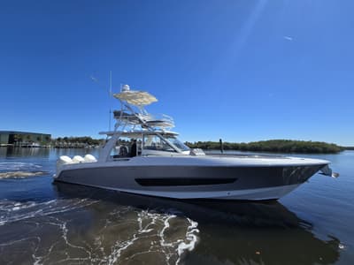 BOATZON | Boston Whaler 420 OUTRAGE 2023
