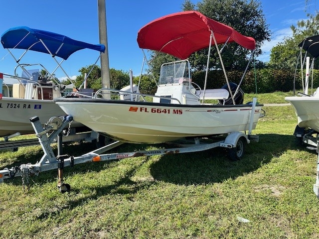 2000 Boston Whaler Boston Whaler Center Console 2000 - Sold Boat