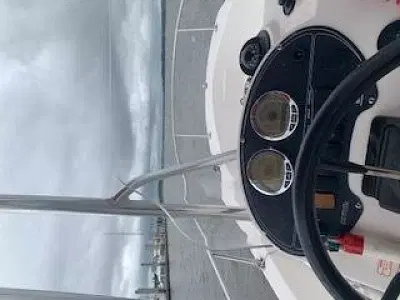 BOATZON | Boston Whaler Dauntless 180 2003