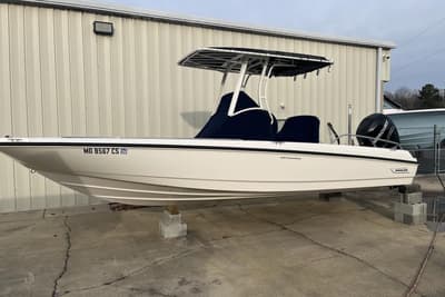 BOATZON | Boston Whaler Duantless 240 2014