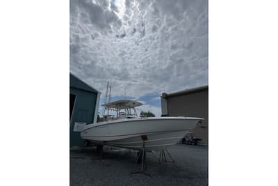 BOATZON | Boston Whaler Outrage 320 2005