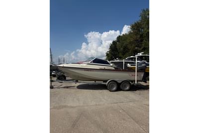 BOATZON | Boston Whaler Revenge 20 1980 BOATZON | Boston Whaler Revenge 20 1980