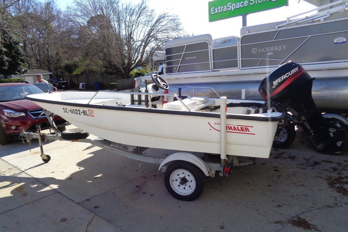 2001 Boston Whaler Sport - Sold Boat