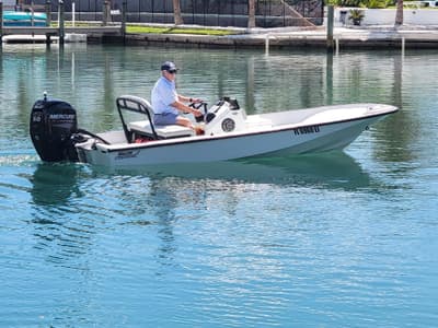 BOATZON | Boston Whaler SS 15 1983