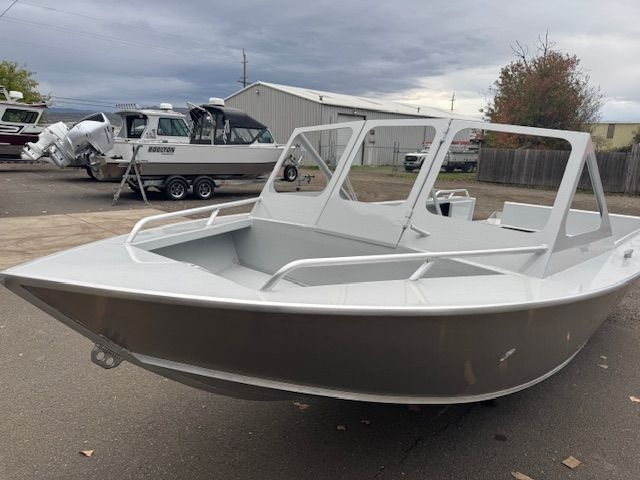BOULTON POWERBOATS HOOK 18 XDS 2026