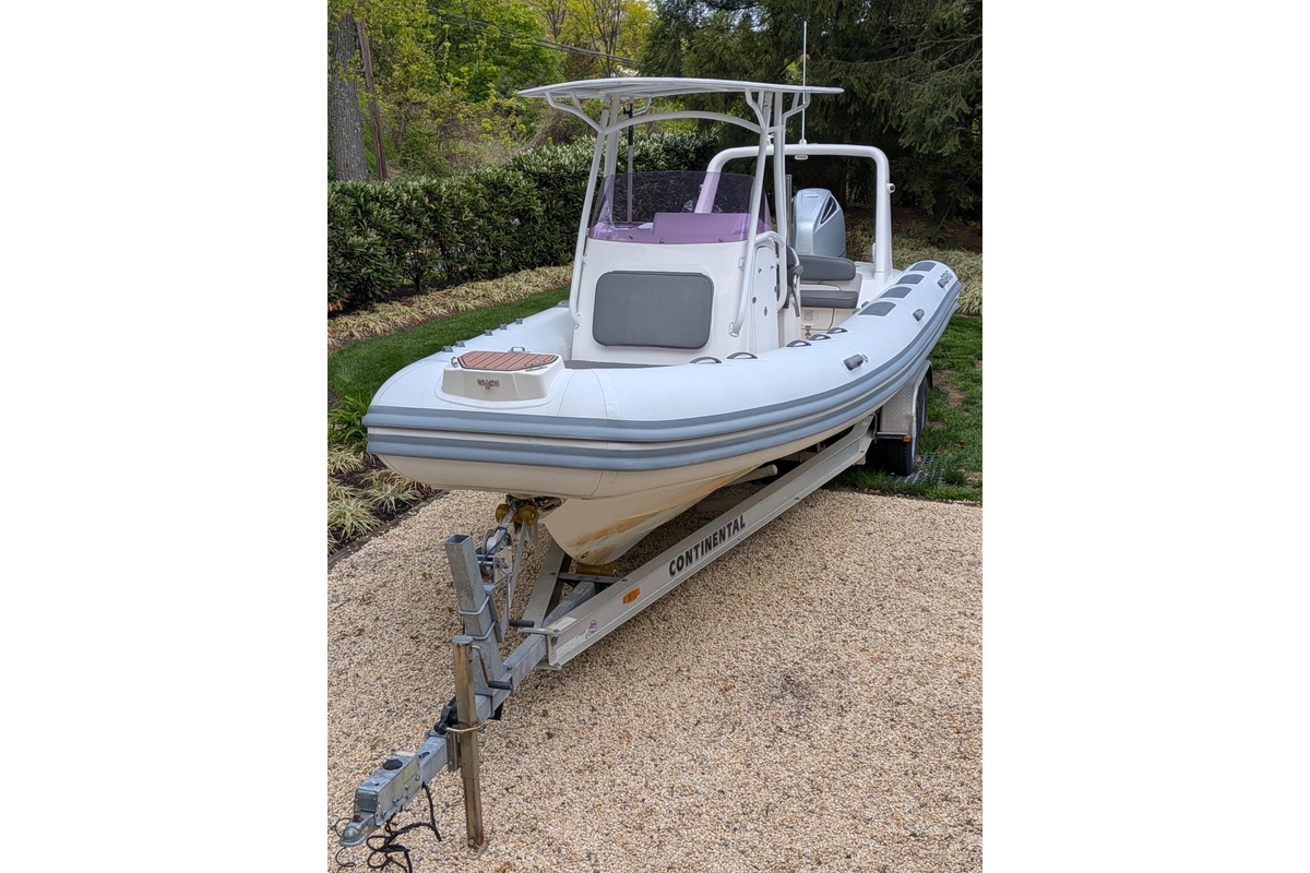 2016 Brig E780 Lift Kept w / Trailer - Sold Boat