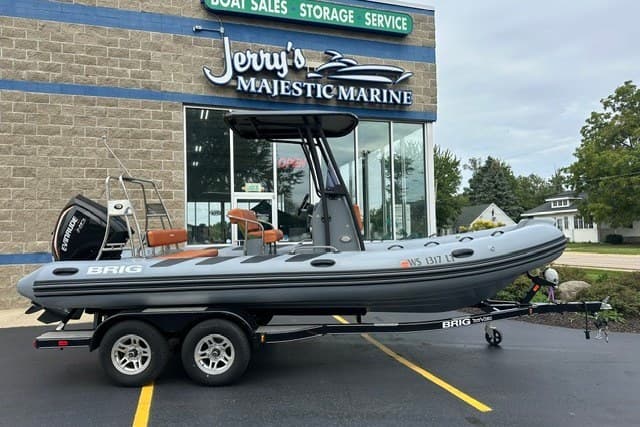 Brig Navigator 610 2019
