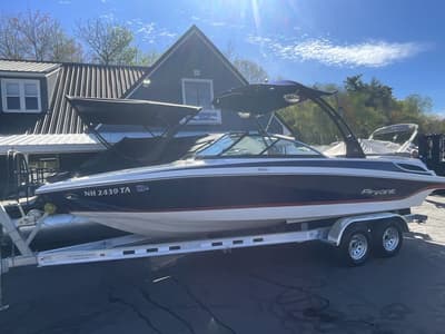BOATZON | Bryant Boats 233X 2013