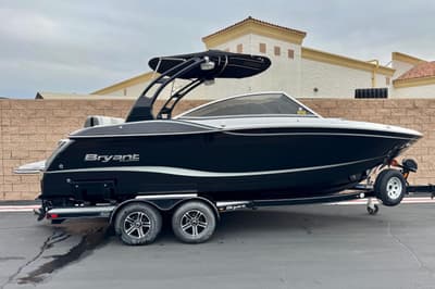 BOATZON | Bryant Calandra 23 2016