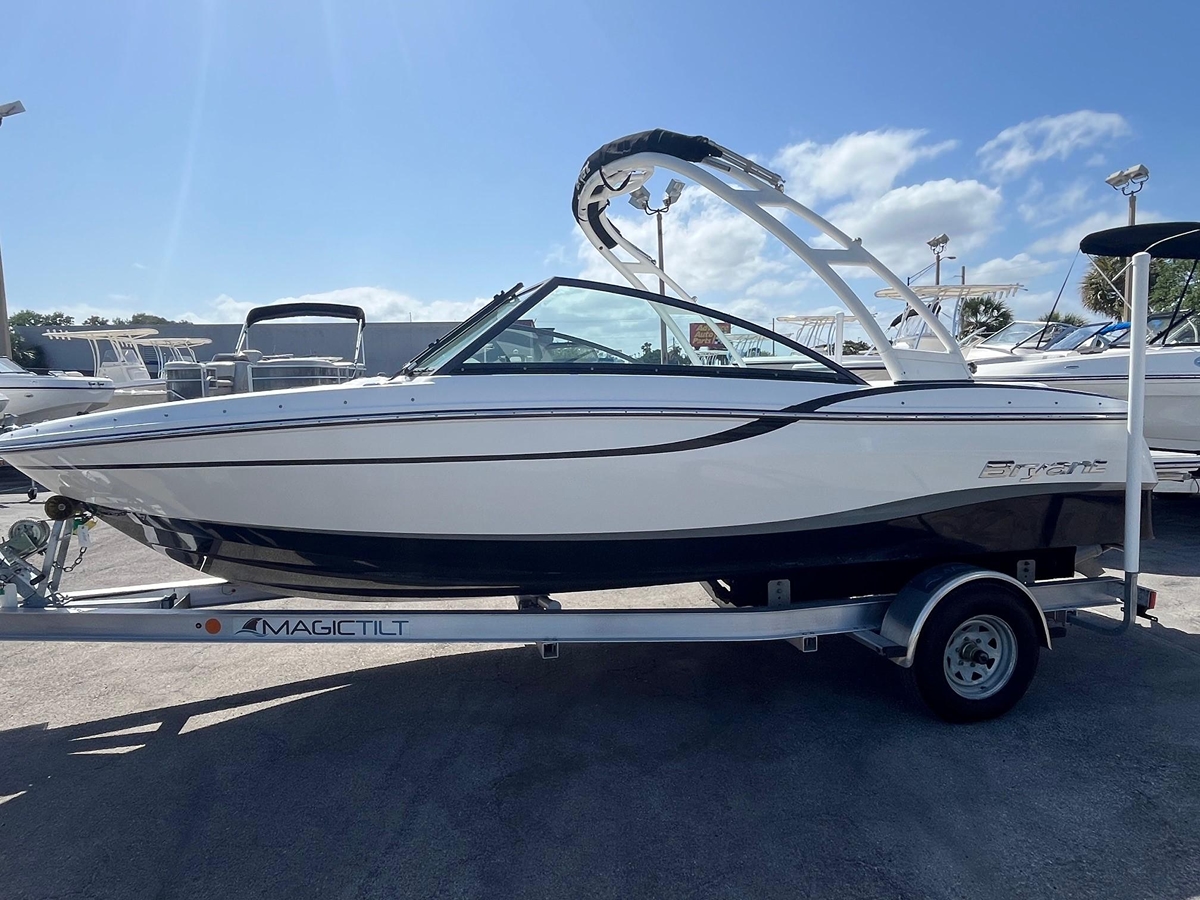2018 Bryant Speranza - Sold Boat
