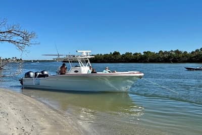 BOATZON | Buddy Davis 34 Center Console 2018