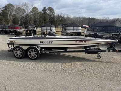 BOATZON | Bullet 21SST 2019