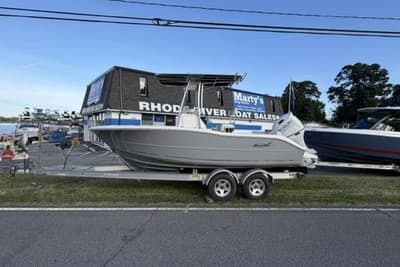 BOATZON | Bulls Bay 200 Center Console 2026