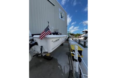 BOATZON | Bulls Bay 2200 2017