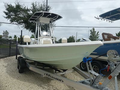 BOATZON | Bulls Bay 2200 XS 2027