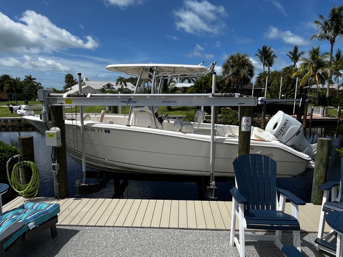 2023 Bulls Bay 230 CC - Sold Boat