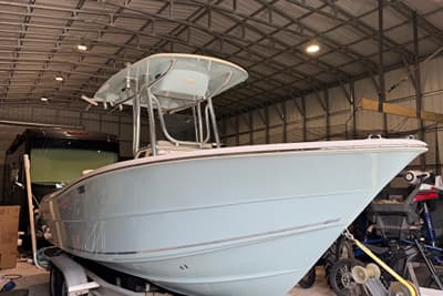 BOATZON | Bulls Bay 230 Center Console 2021