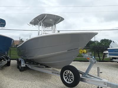 BOATZON | Bulls Bay 230 Center Console 2027 BOATZON | Bulls Bay 230 Center Console 2027