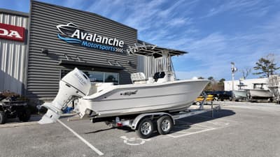 BOATZON | Bulls Bay 230CC 2026