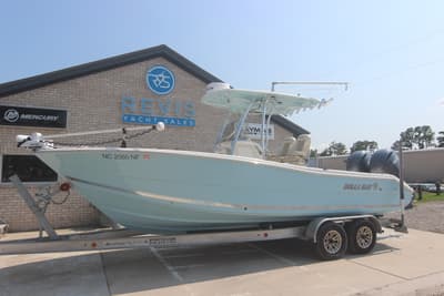 BOATZON | Bulls Bay 255 Center Console 2024